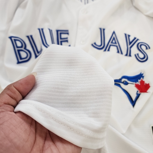Majestic Blue Jays White Baseball Jersey, size Medium - Picture 14 of 14